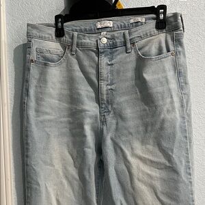 Sofia by Sofia Vergara Light Blue Slim Straight Leg Jeans Size 14